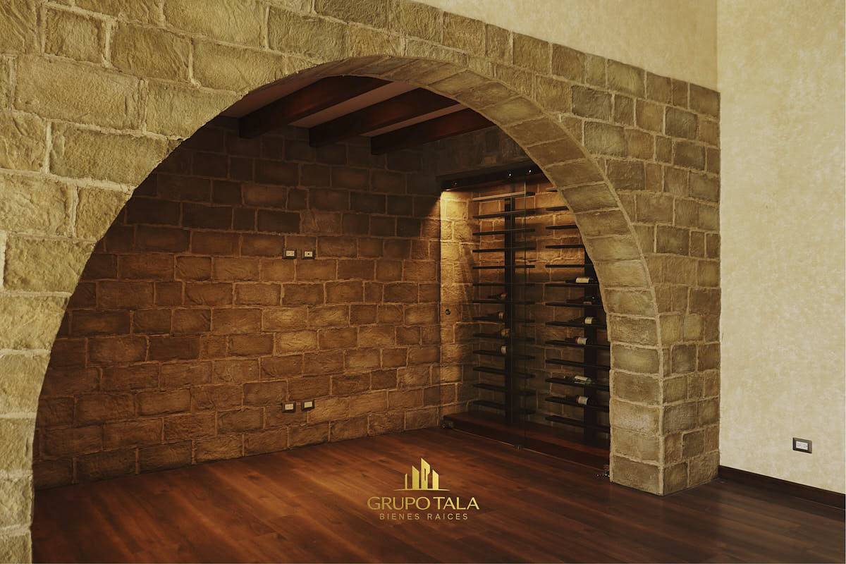 Casa en venta Bouganvilias Condado del Obispo - Image 4