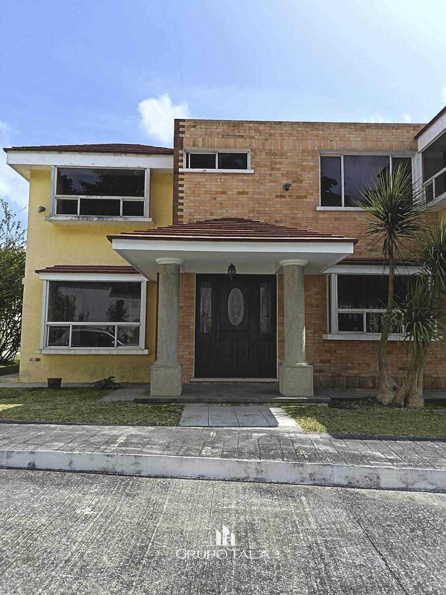 Casa en Venta en Condominio Parajes de Muxbal - Image 4