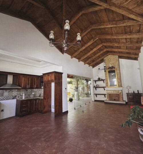casa venta cortijo de las flores ciudad vieja grupo tala bienes raices guatemala