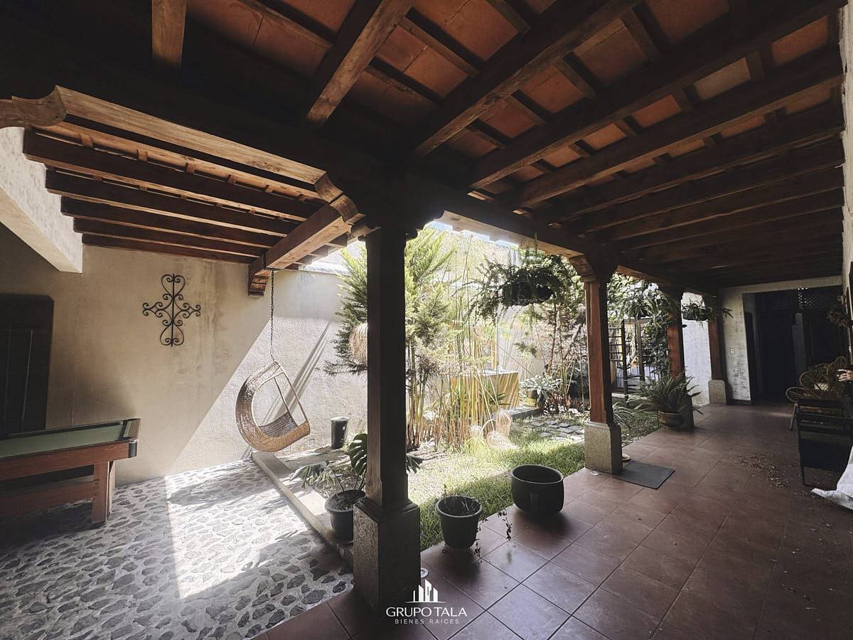 Casa en venta Cortijo de Las Flores - Image 3