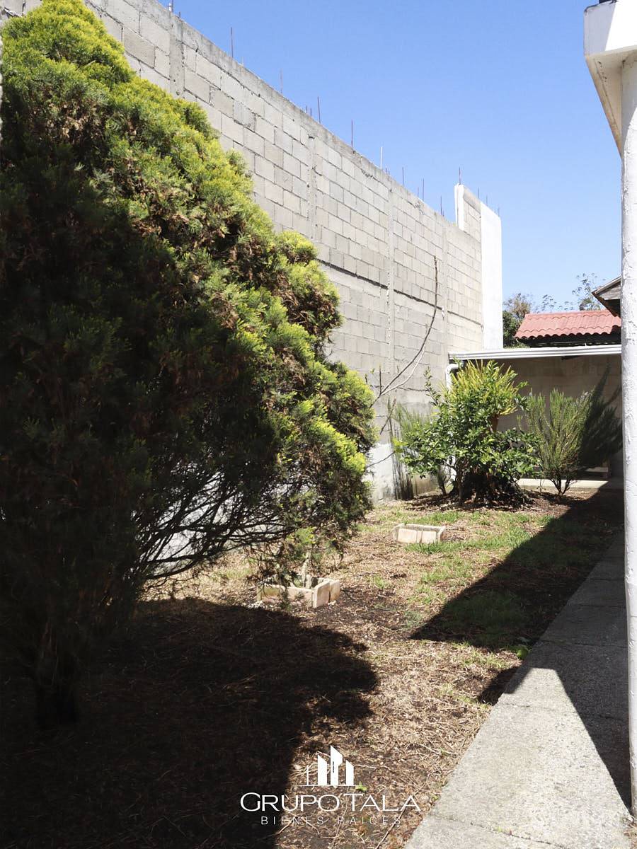Casa amplia en Fraijanes, Carretera a El Salvador, USD$198,000.00 - Image 2