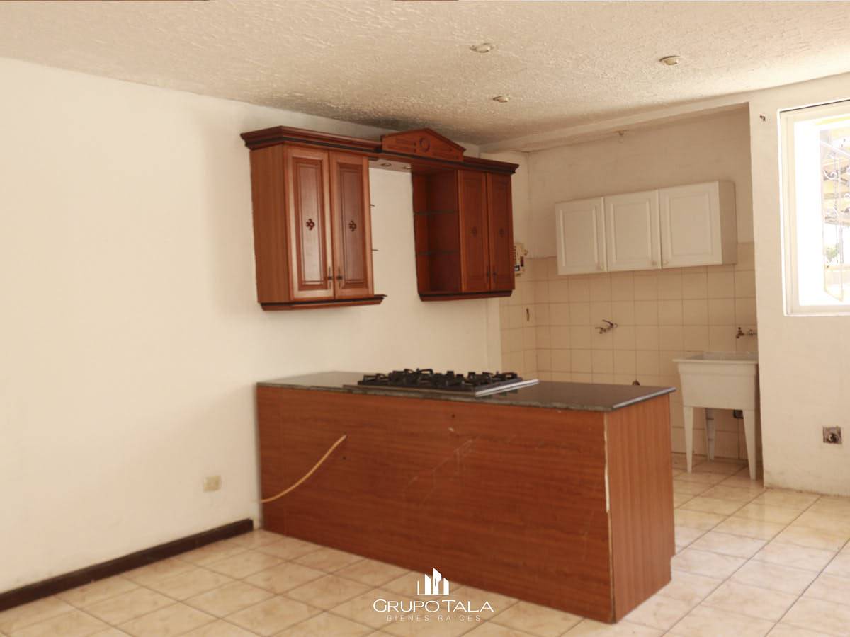 Casa amplia en Fraijanes, Carretera a El Salvador, USD$198,000.00 - Image 3
