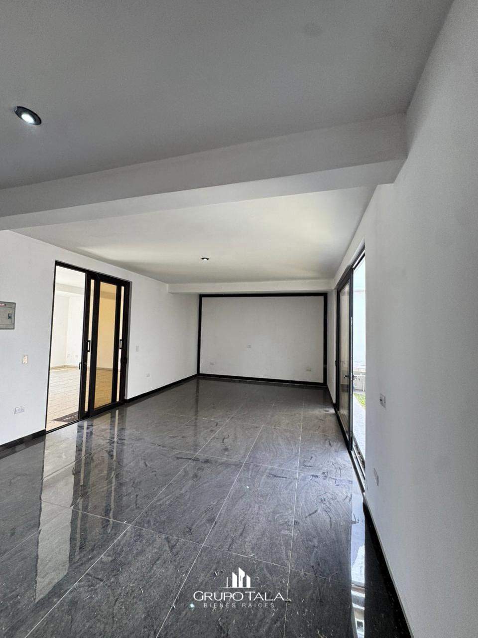 Casa en venta Hacienda San Juan, Antigua Guatemala - Miniatura 6