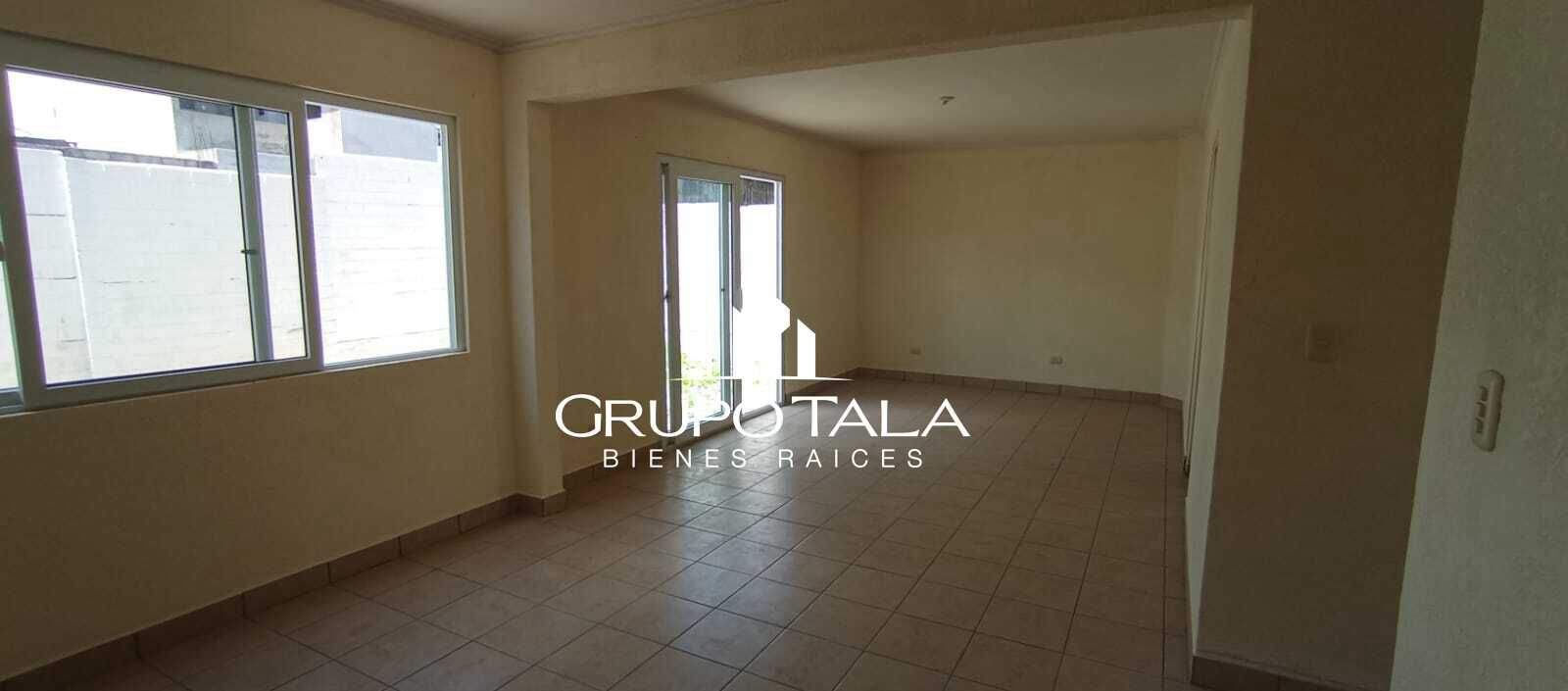 Casa en Venta Residencial Las Azaleas, San José Pinula - Image 5