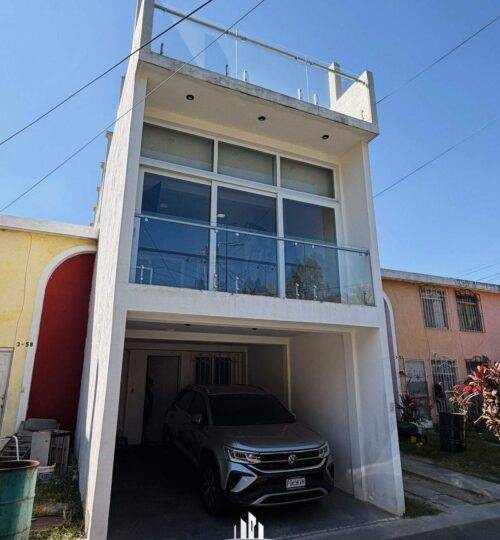 Casa en Venta Residenciales Los Arcos, San Miguel Petapa