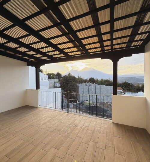 Villa 10 B13 en venta, Santa Delfina La Reserva, Antigua Guatemala